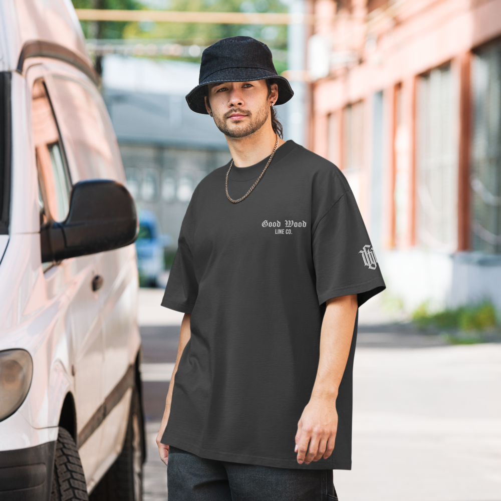 Oversized embroidered Tee