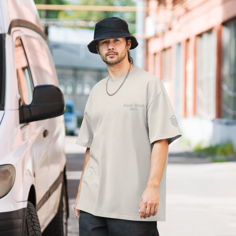 Oversized embroidered Tee